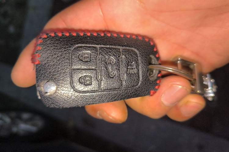 Used Roewe 950 2012 2.0L Comfort Edition Vehicle Key