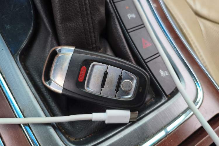 Used Roewe 950 2012 2.4L Luxury Edition Vehicle Key