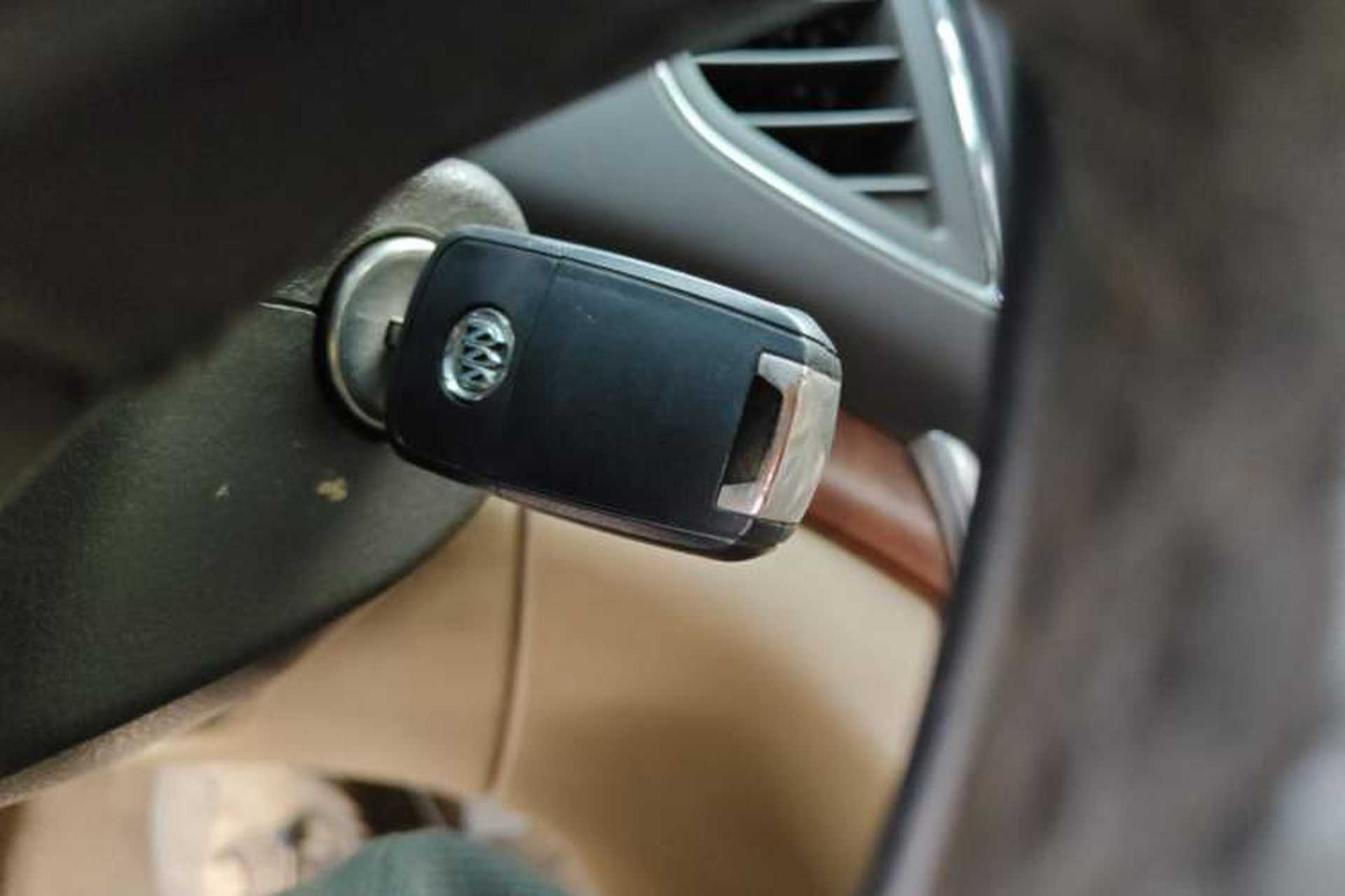 Used Roewe 950 2012 2.0L Comfort Edition Vehicle Key