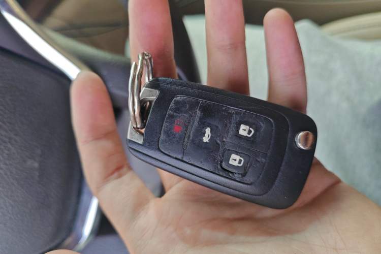 Used Roewe 950 2012 2.4L Luxury Executive Edition Vehicle Key
