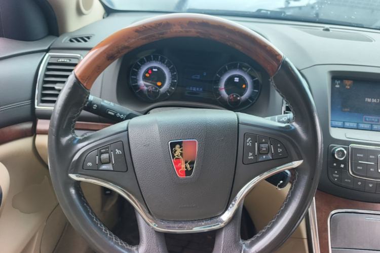 Used Roewe 950 2012 2.0L Elegant Edition Steering Wheel