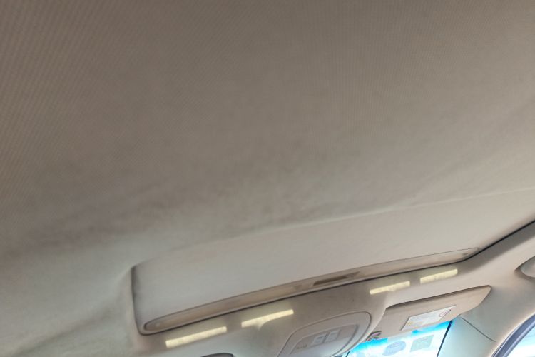 Used Roewe 950 2012 2.4L Luxury Edition Headliner