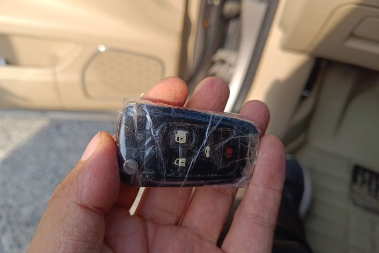 Used Roewe 950 2012 2.4L Luxury Edition Vehicle Key