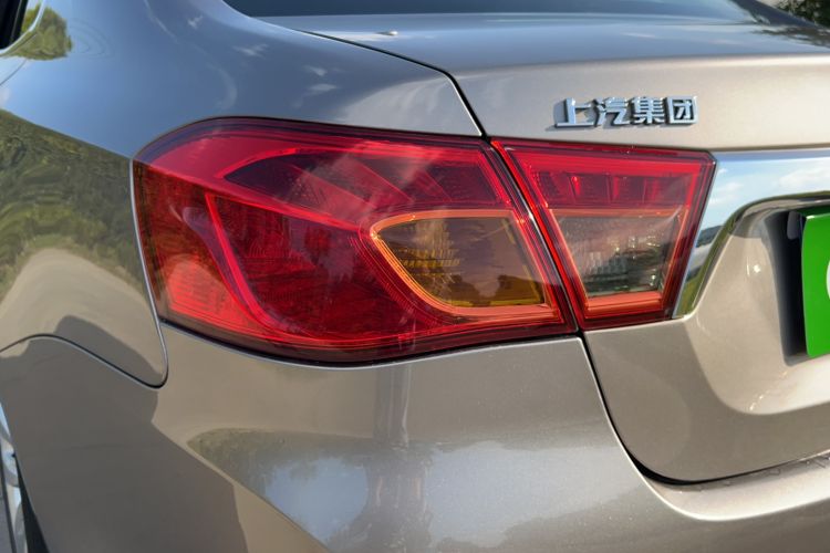 Used Roewe 950 2012 2.4L Luxury Executive Edition Exterior 11