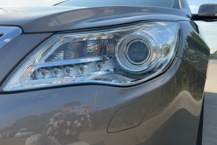 Used Roewe 950 2012 2.4L Luxury Executive Edition Exterior 6