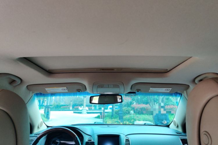 Used Roewe 950 2012 2.4L Luxury Edition Headliner