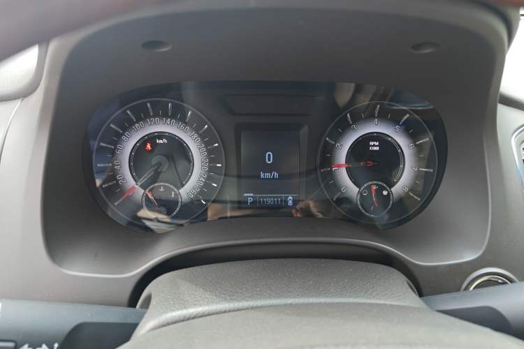 Used Roewe 950 2012 2.4L Luxury Edition Instrument Cluster