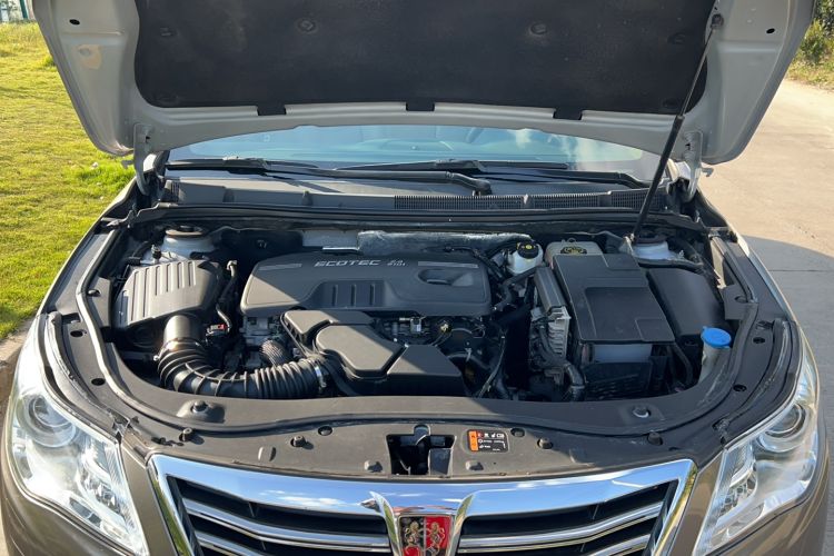 Used Roewe 950 2012 2.4L Luxury Executive Edition Interior 14