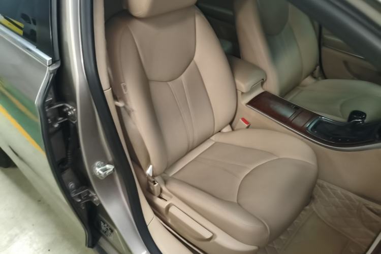 Used Roewe 950 2012 2.0L Comfort Edition Right Front Seat