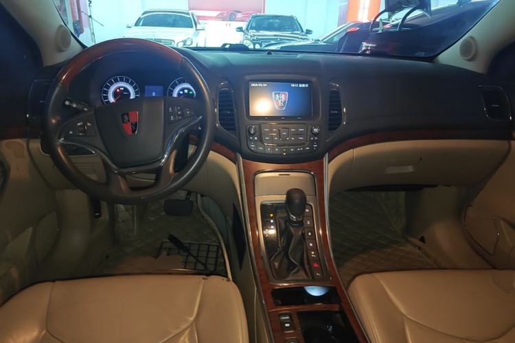 Used Roewe 950 2015 1.8T Luxury Edition Center Console
