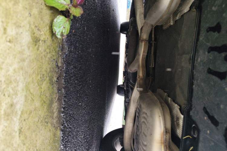 Used Roewe 950 2015 1.8T Elite Edition Chassis Rear