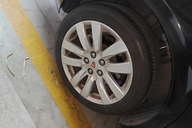 Used Roewe 950 2015 1.8T Luxury Edition Exterior 5