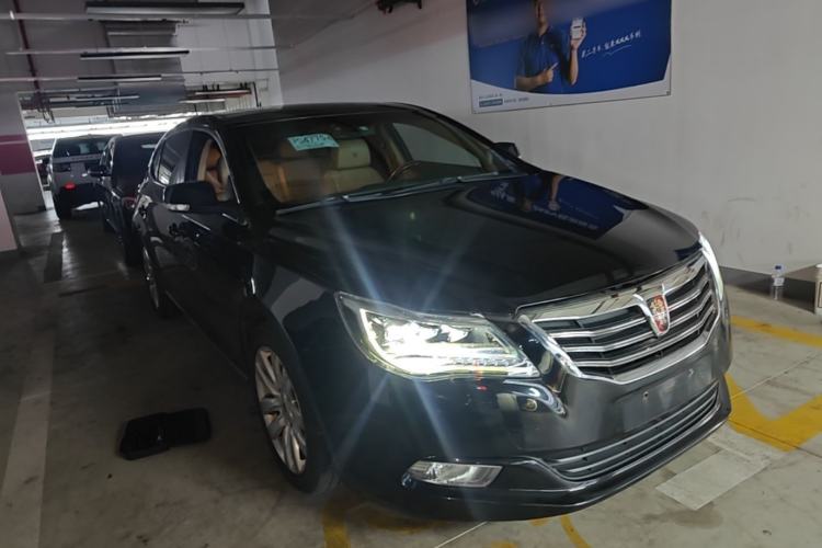 Used Roewe 950 2015 1.8T Luxury Edition Front Right 45 Deg