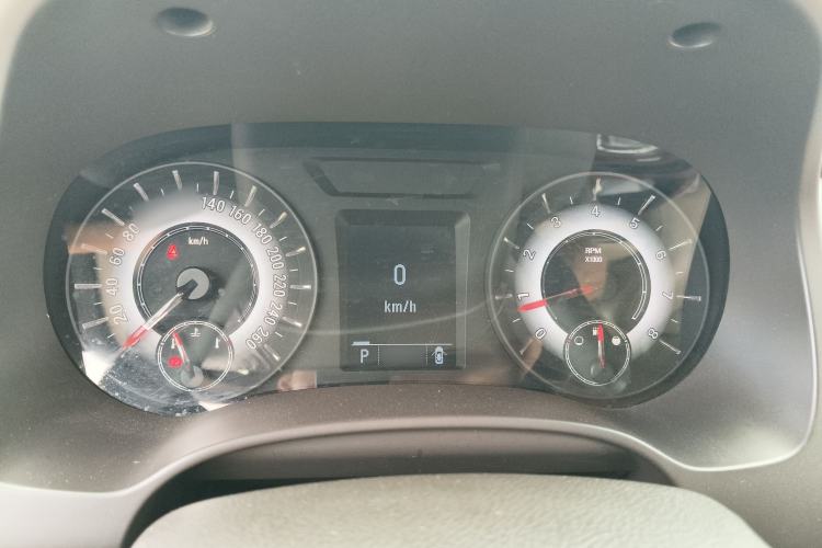 Used Roewe 950 2015 1.8T Elite Edition Instrument Cluster