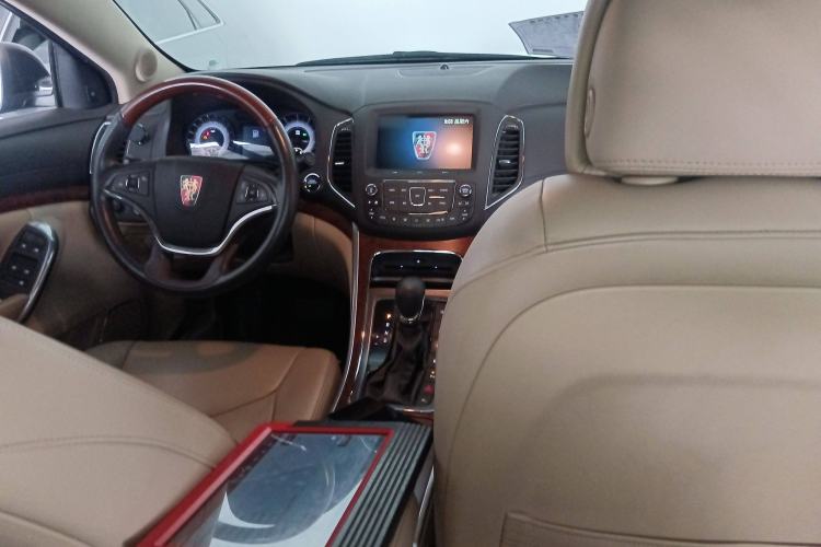 Used Roewe 950 2015 1.8T Luxury Edition Interior 2