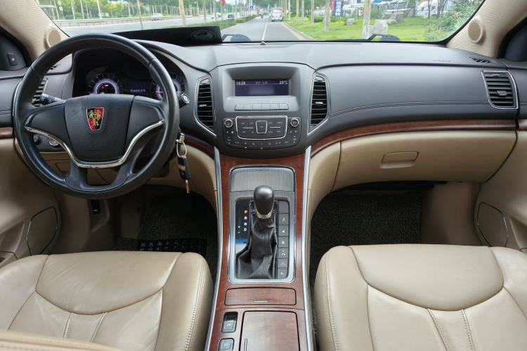 Used Roewe 950 2015 1.8T Elite Edition Interior 6