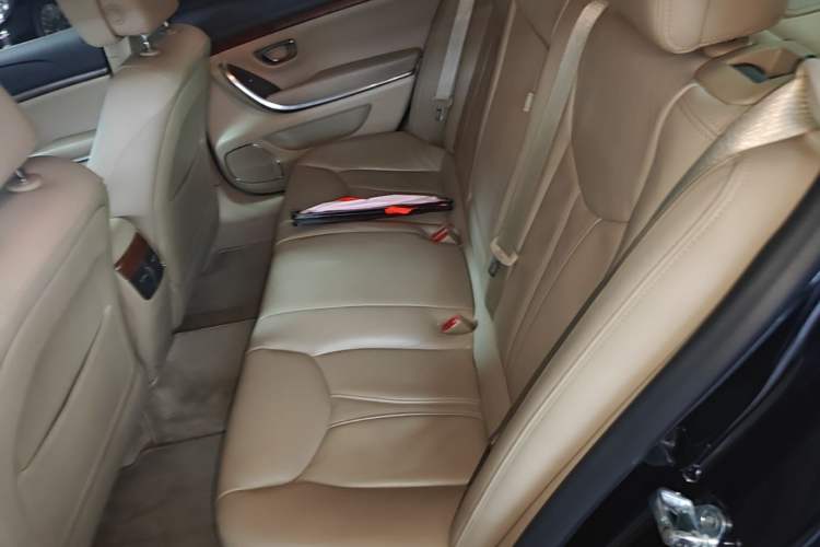 Used Roewe 950 2015 1.8T Luxury Edition Left Rear Seat
