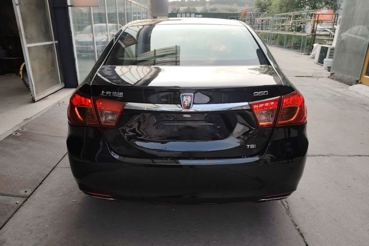 Used Roewe 950 2015 1.8T Elite Edition Rear