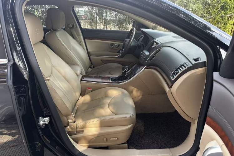 Used Roewe 950 2015 1.8T Luxury Edition Right Front Seat