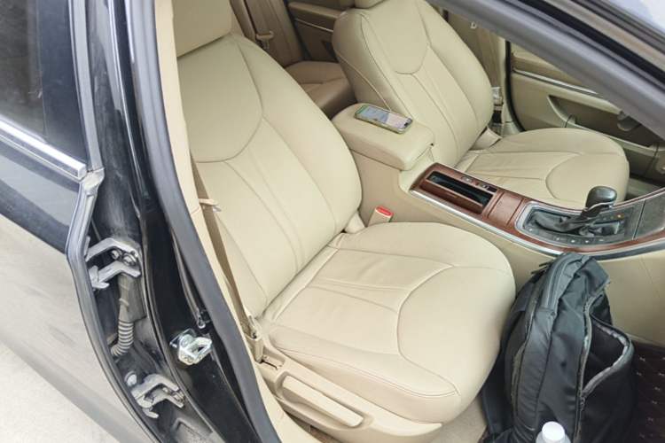 Used Roewe 950 2015 1.8T Elite Edition Right Front Seat