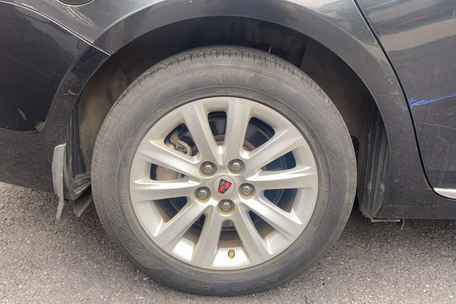 Used Roewe 950 2015 1.8T Elite Edition Right Rear Wheel Hub