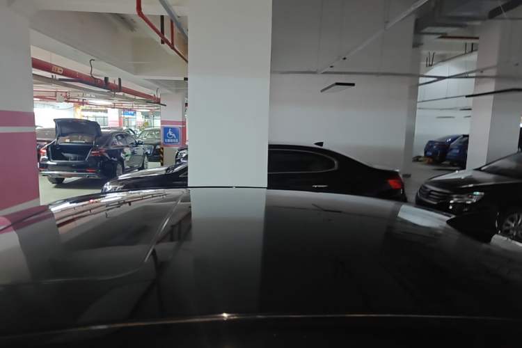 Used Roewe 950 2015 1.8T Luxury Edition Roof