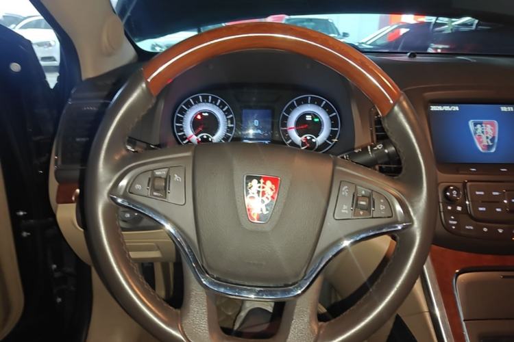 Used Roewe 950 2015 1.8T Luxury Edition Steering Wheel