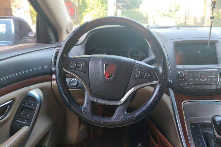 Used Roewe 950 2015 2.0T Luxury Executive Edition Steering Wheel