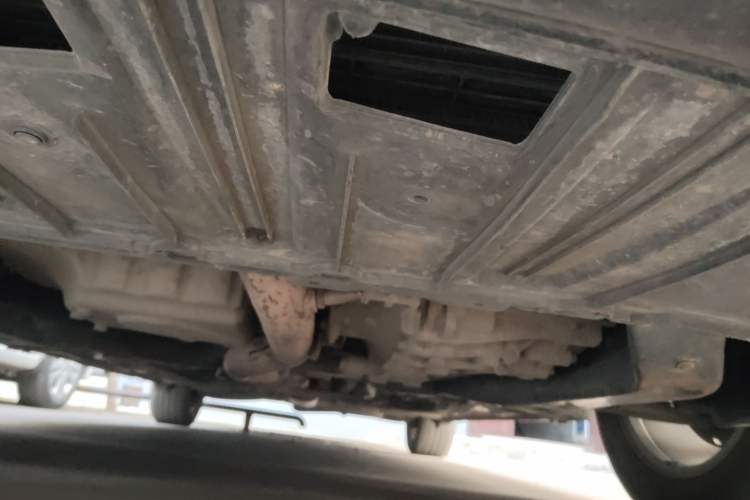 Used Roewe 950 2017 30T Internet Flagship Edition Chassis Front