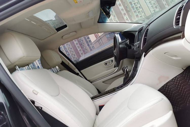 Used Roewe 950 2017 30T Internet Flagship Edition Interior 6