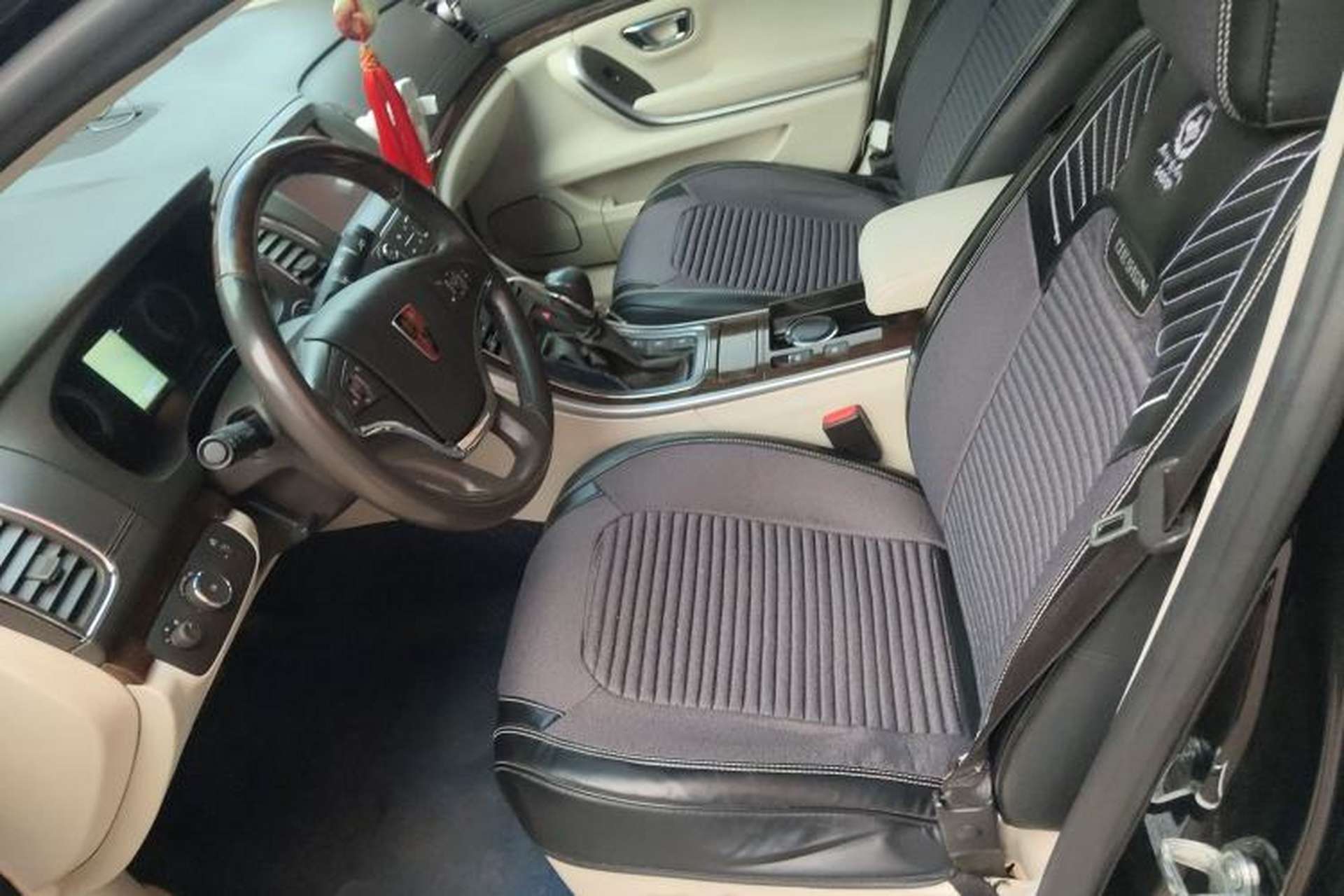 Used Roewe 950 2017 30T Internet Flagship Edition Left Front Seat