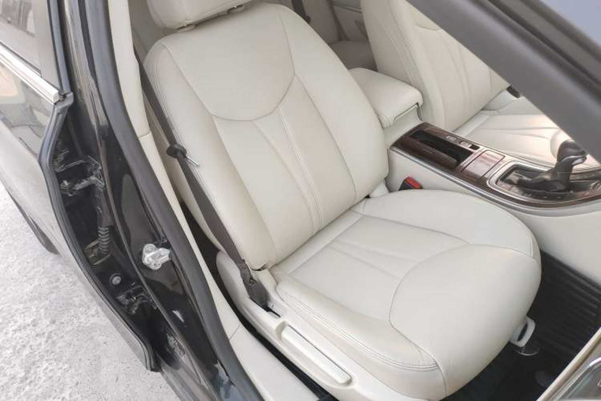 Used Roewe 950 2017 30T Internet Flagship Edition Right Front Seat