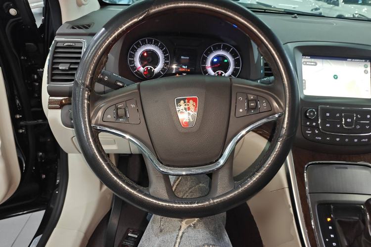 Used Roewe 950 2017 30T Internet Executive Supreme Edition Steering Wheel