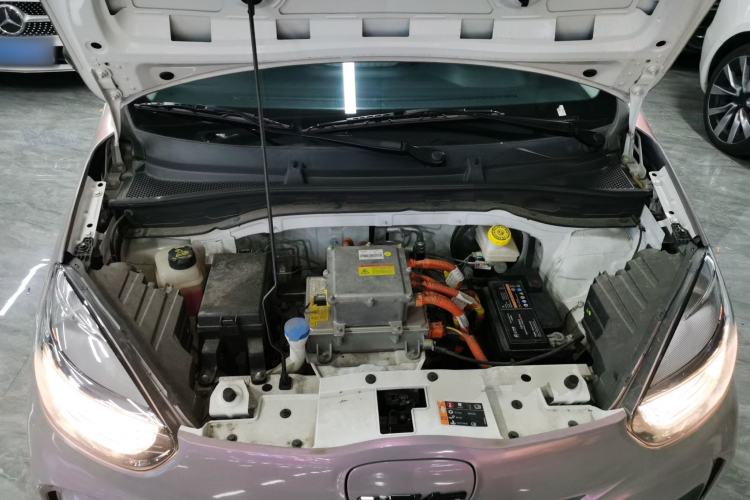 Used Roewe Clever 2022 311km QiQi BoBo Edition Engine Bay