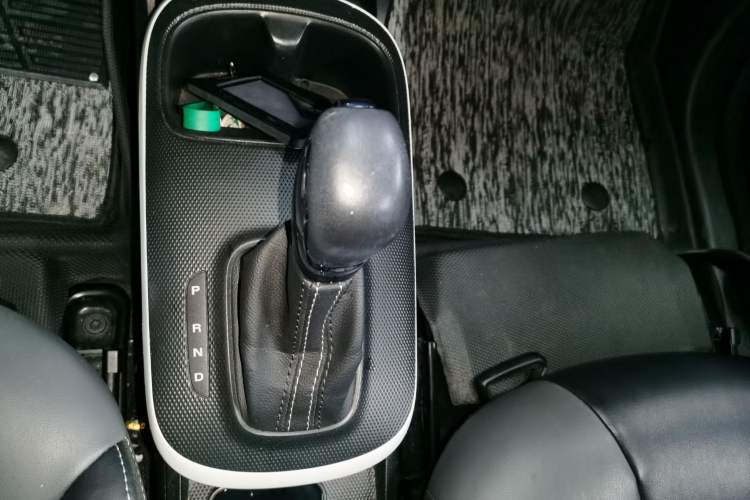 Used Roewe Clever 2022 311km QiQi BoBo Edition Gear Lever