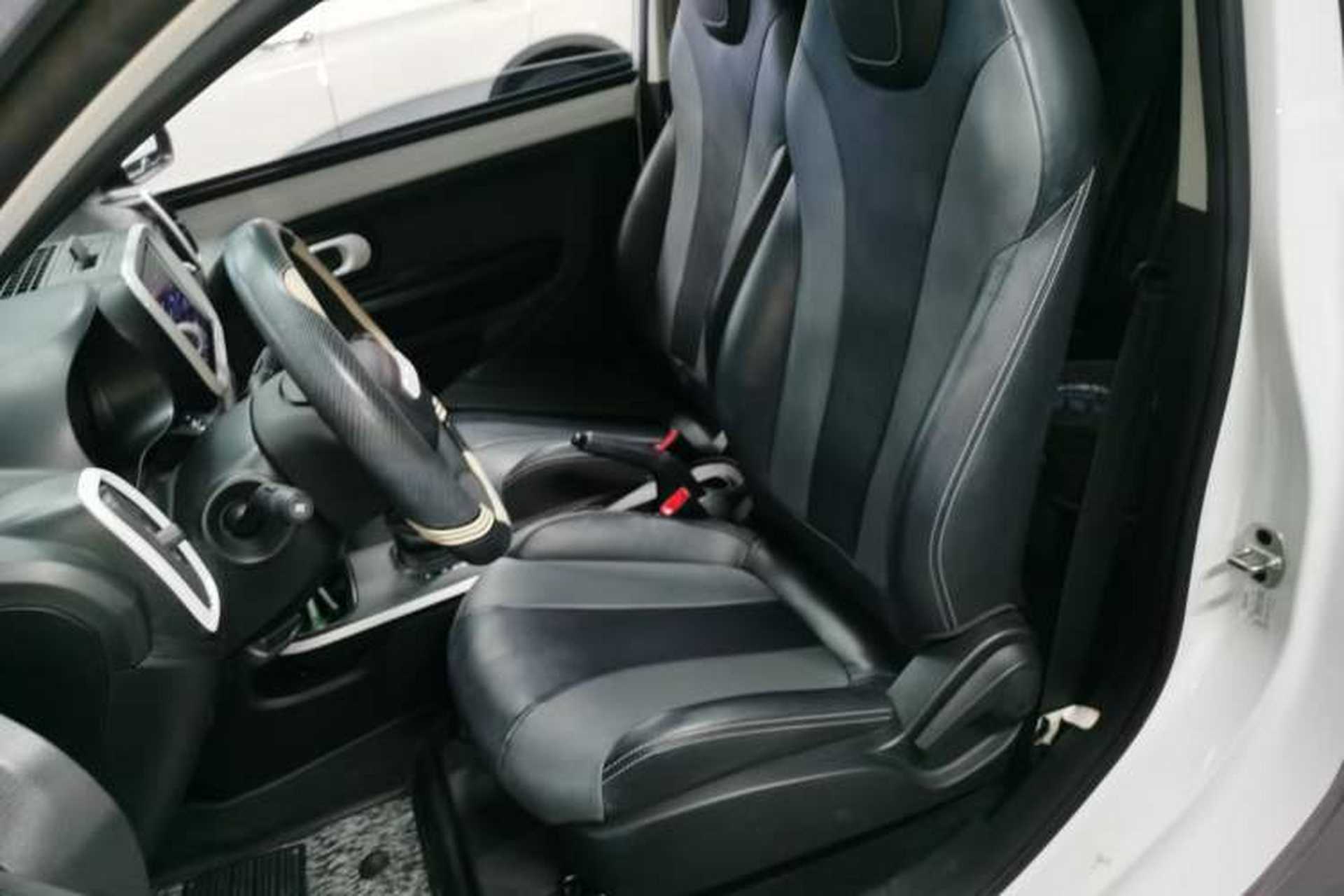 Used Roewe Clever 2022 311km QiQi BoBo Edition Left Front Seat