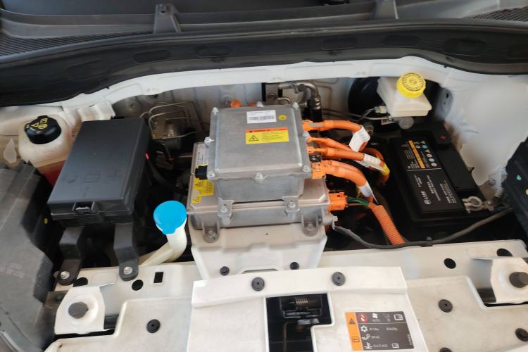 Used Roewe Clever 2022 311km QiQi BoBo Edition Engine Bay