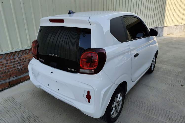 Used Roewe Clever 2022 311km QiQi BoBo Edition Exterior 5