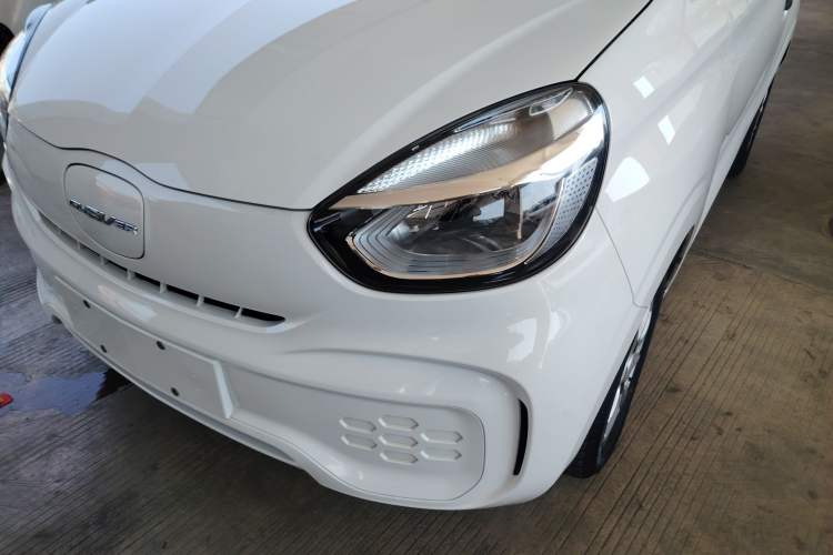 Used Roewe Clever 2022 311km QiQi BoBo Edition Left Front Headlight