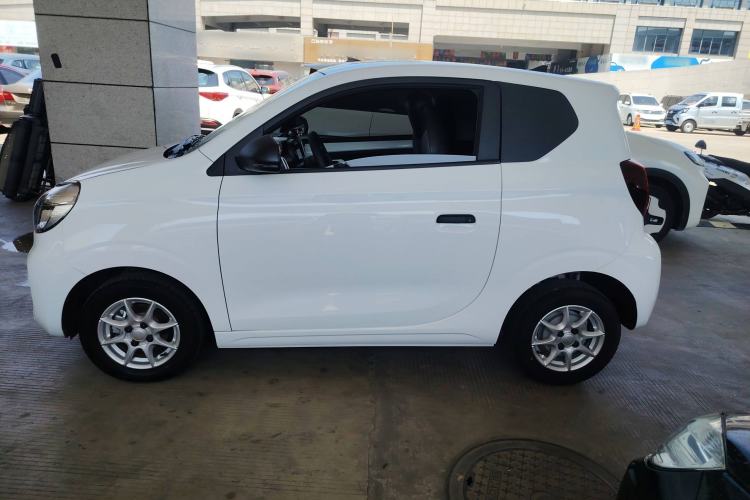 Used Roewe Clever 2022 311km QiQi BoBo Edition Left Side