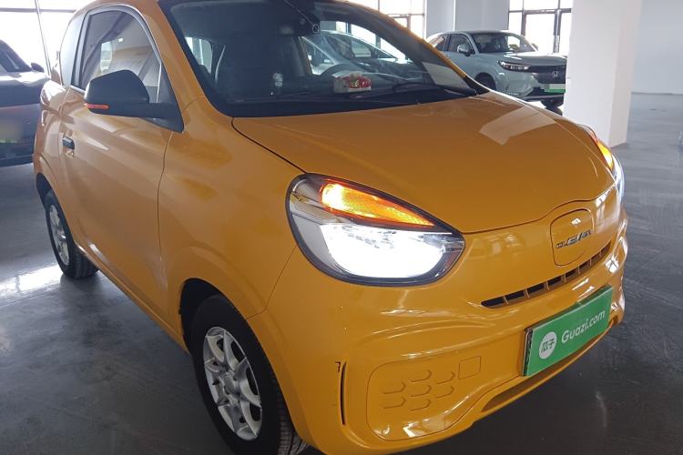Used Roewe Clever 2022 311km QiQi BoBo Edition Front Right 45 Deg