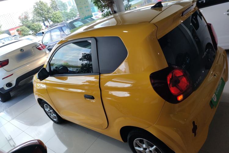Used Roewe Clever 2022 311km QiQi BoBo Edition Left Side