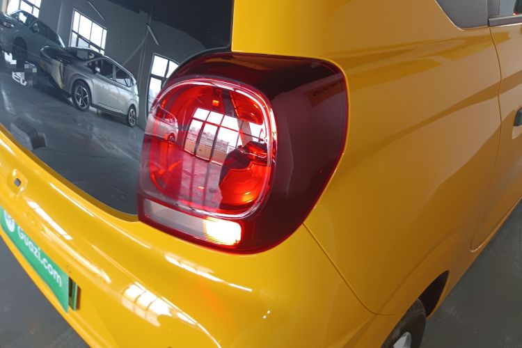 Used Roewe Clever 2022 311km QiQi BoBo Edition Right Rear Taillight