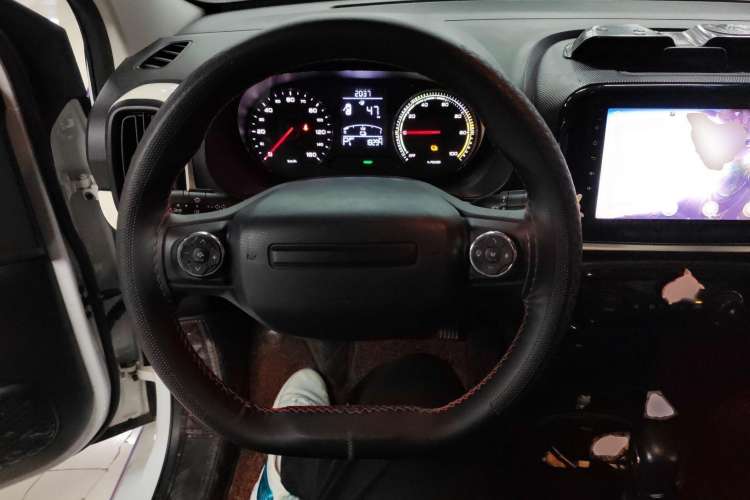 Used Roewe Clever 2020 Urban Style Edition Steering Wheel