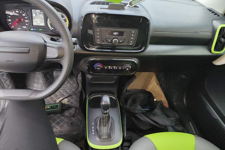 Used Roewe Clever 2020 Urban Style Edition Audio And AC Panel