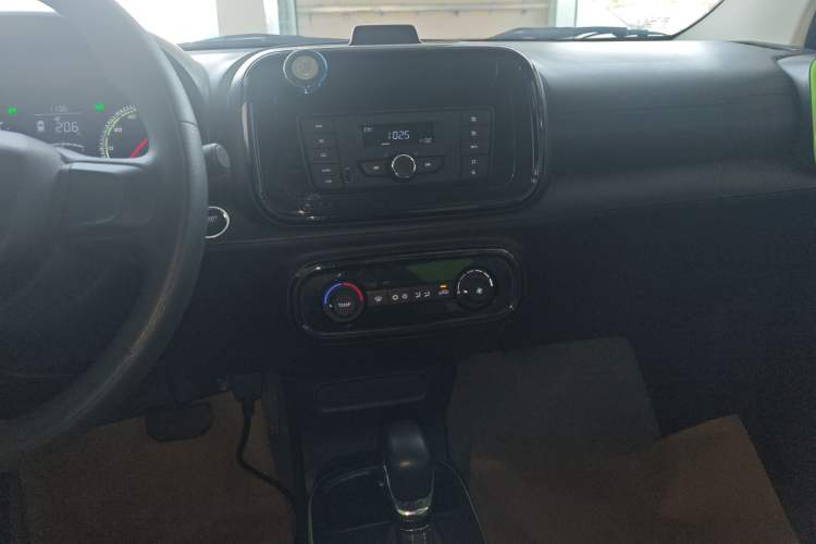 Used Roewe Clever 2020 Urban Style Edition Audio And AC Panel