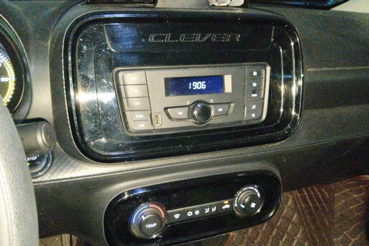 Used Roewe Clever 2020 Urban Style Edition Audio And AC Panel