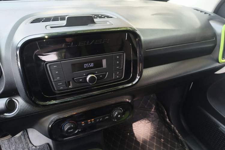 Used Roewe Clever 2020 Urban Style Edition Audio And AC Panel
