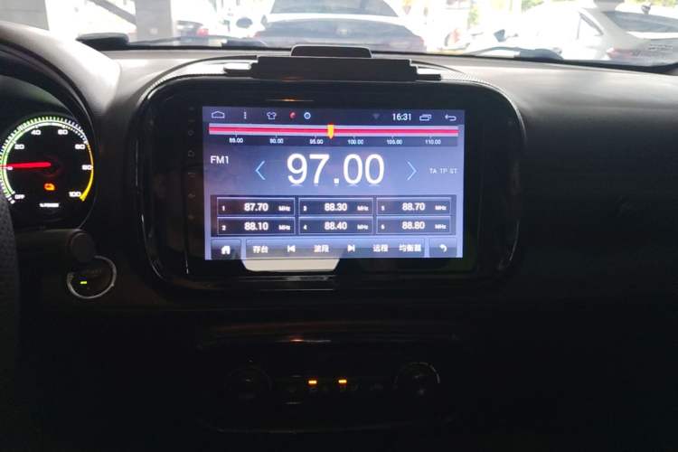 Used Roewe Clever 2020 Urban Style Edition Audio And AC Panel