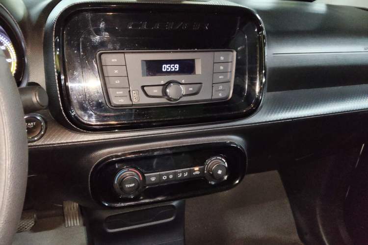 Used Roewe Clever 2020 Urban Style Edition Audio And AC Panel